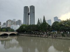-独食火锅·半米屋台(望平街店)