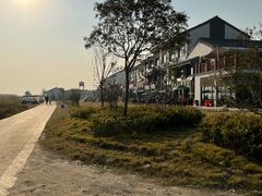 -七的湖·晚芳亭·阳澄湖农家菜·大闸蟹(莲花岛店)