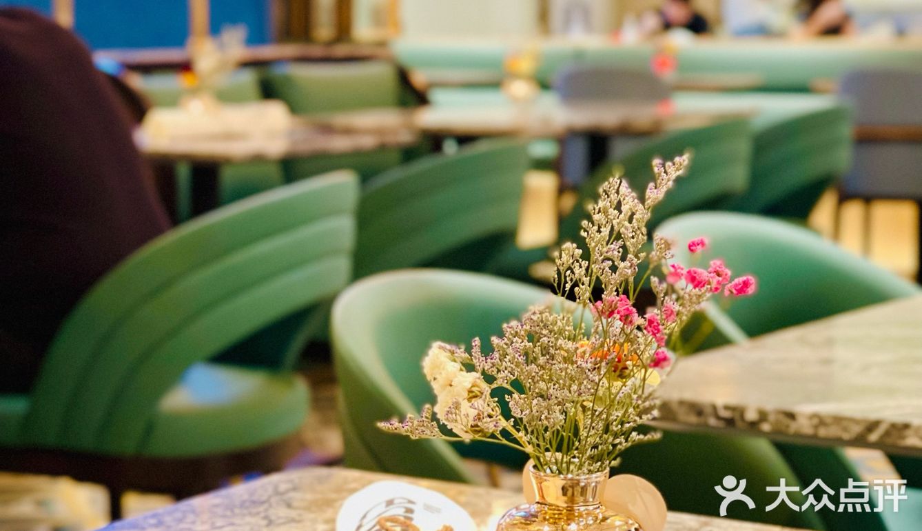 🎊广州新店｜首试太古汇轻奢风西餐厅｜Essentials