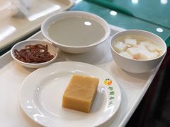 豌豆黄-护国寺小吃(地安门店)