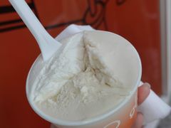 旺旺仙贝-DIP in GELATO(富民路店)