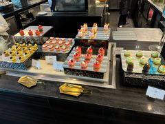 -圣丰索菲特·2 On 988 Café 自助餐厅