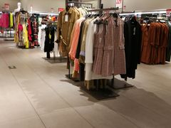 -ZARA(世贸天阶店)