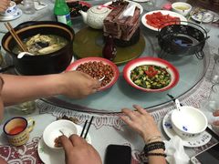 -九华山友谊土菜馆 小资餐厅