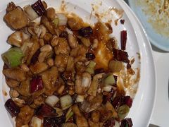 宫保鸡丁-大铁勺新津菜(东丽阳光新业广场店)
