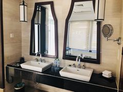 -三亚亚龙湾雅高铂尔曼别墅度假酒店