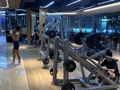 -威克健身游泳(万菱汇店)