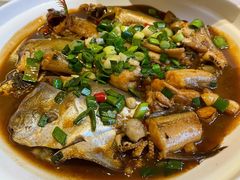 红烧杂鱼-小厨师·二十年沈家门小海鲜(百井坊巷店)