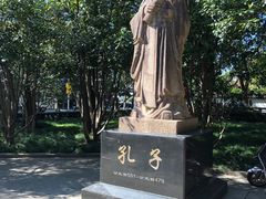 -汇龙潭