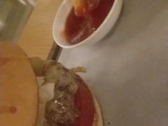 特制牛肉汉堡-EN SPACE恩空间