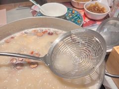 -尚尚仙·酸汤猪手·猪肚鸡火锅(华联万柳购物中心店)