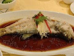 清蒸鲈鱼-柳州饭店·绿岛餐厅(友谊路店)