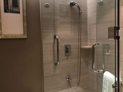 -上海中航虹桥机场泊悦酒店