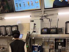 -沪上阿姨·臻选茶饮(上海环球港店)