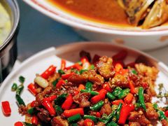 小米椒爱上小公鸡-旺顺阁鱼头泡饼(常营店)