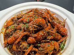 -肥肥虾庄·金牌油焖大虾(杨园滨江时代walk店)