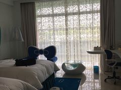 -广州花之恋城堡酒店