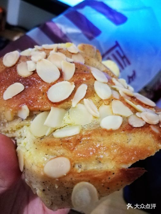 原麦山丘(南开大悦城店)-红茶奶酥图片-天津美食-大众点评网