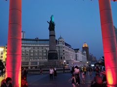 -人民防洪胜利纪念塔