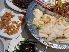 -小鱼小牛·鱼牛干锅·脆鱼火锅(世欧广场店)