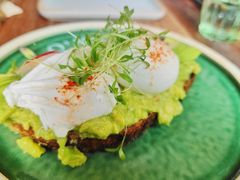 牛油果温泉蛋吐司-O'mills Sourdough Bakery&Bistro(永嘉路店)
