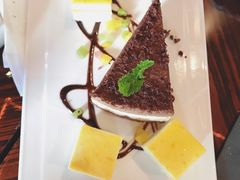 经典提拉米苏芝士蛋糕-YUE·6·西式融合餐厅(外滩六号店)
