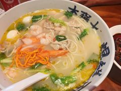-李犟大爆鳝面·手工蟹黄包(湖滨西湖店)
