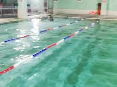 -虹桥河滨花园会所游泳馆