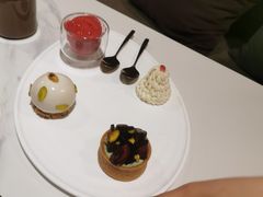 -潮一不贰·法式甜品·生日蛋糕·西式简餐(外滩店)