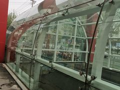 -体育场(地铁站)