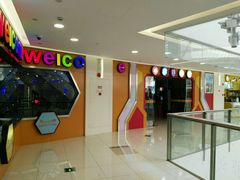 -新田360广场(上海华侨城店)