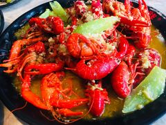 -沪小胖小龙虾(淮海中路旗舰店)