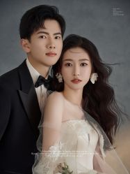 -雪中彩影婚纱摄影·微光艺术中心