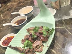 -陆记鹅庄·潮汕菜·狮头鹅(大仟里店)
