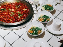 -蛙一刀·麻椒鱼火锅(金仙桥店)