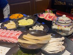 -炙爱鮮貨火锅(中东砂之船店)