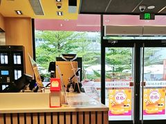 -麦当劳(番禺陈头岗越秀星瀚分店)