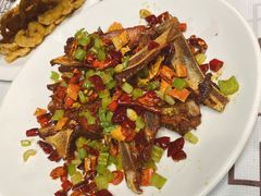 手抓扇子骨-醉美东江·三文鱼