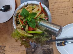 -宇安泰料(龙湖天街黑金店)