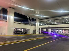 -上海浦东国际机场-T2航站楼