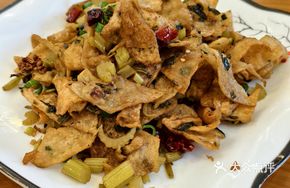 Fermented Vegetable Stir-Fried Noodles