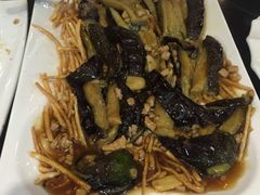 -闫府私房菜·百年鲁菜(恒隆店)
