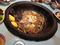 -鱼窝棚柴火铁锅炖(富山屯店)