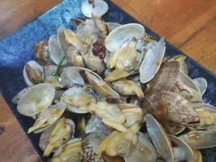 -老东镇啤酒屋海鲜加工·蒸汽海鲜·海鲜烧烤(台东店)