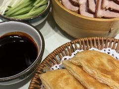 -李连贵酒家熏肉大饼(昆明街店)