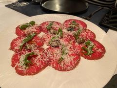 意式生切小牛肉配黑松露-Ponte 意大利餐厅