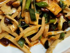 -瑞杰烧烤店·24小时营业(山东路店)