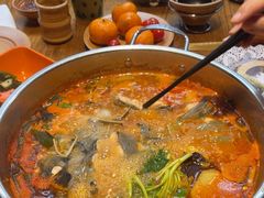 -快活林酸汤鱼鲜品火锅店(甲秀楼店)