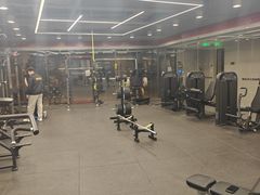 -VLines耀能运动Space&Flow(国贸店)