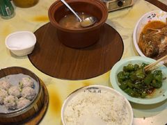-老街烧烤大排档·地道湖北菜·龙虾馆(汉口火车站店)